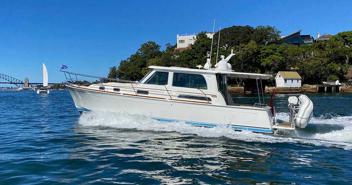 VIDEO: Sabre 42 Salon Express - %title%- This immaculately-maintained Sabre 42 Salon Express was commissioned and delivered new by us in Sydney. Fully optioned and equipped with Volvo Penta 600 IPS, this express cruiser offers unmatched performance.